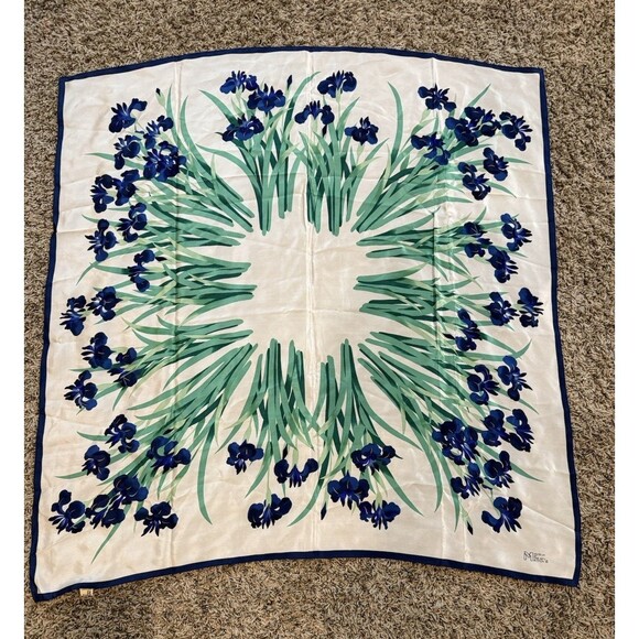 Vintage THE MUSEUM OF FINE ARTS BOSTON Japan Made 100% Silk VAN GOGH'S IRISES - Picture 1 of 12